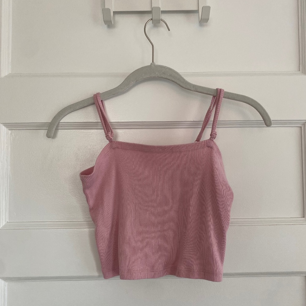 Pink cropped tank top
